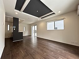 BLOOMING MAISON府中市押立町4号棟 4 3LDKのリビング/ダイニング