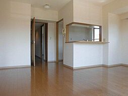 ビューフレア片町 5階3LDKのリビング/ダイニング