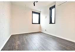 リュクスマンション北千住 4階1Kのリビング/ダイニング