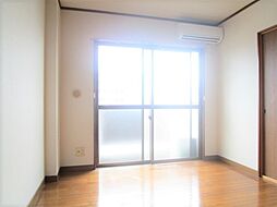 小田急小田原線 相模大野駅 徒歩12分の賃貸マンション 1階2LDKのリビング/ダイニング