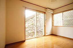 ヒルズアゼリアウエストII 102 1階1Kのリビング/ダイニング