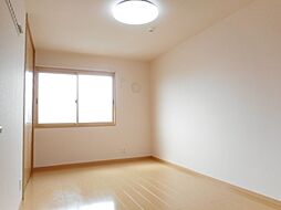 グレーリング 1階2LDKのリビング/ダイニング