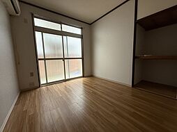 アーリーコーポ 1階1Kのリビング/ダイニング