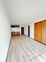 カサ・デ・わさII 1階3LDKのリビング/ダイニング