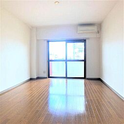 りつのスマイルビル 3階1Kのリビング/ダイニング