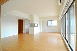 東京メトロ有楽町線 豊洲駅 徒歩5分の賃貸マンション 8階3LDKのリビング/ダイニング