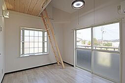 フローラ　Ｃ棟 201 2階1Kのリビング/ダイニング