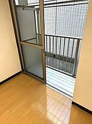 プチ・フール 1階1Kのリビング/ダイニング