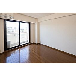 グラン・パアレ2 1階1Kのリビング/ダイニング