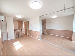 ビューテラス 1階2LDKのリビング/ダイニング