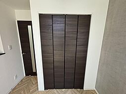 リブ・フォース 2階ワンルームのリビング/ダイニング