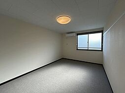 レオネクストFree One 2階1Kのリビング/ダイニング