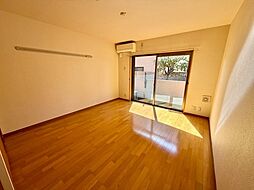 イマヴリューマンション 1階1Kのリビング/ダイニング