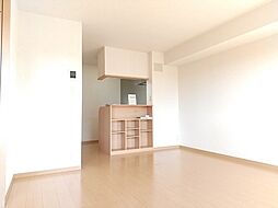 エクセルＥＦ 2階1LDKのリビング/ダイニング