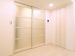 京急本線 大森町駅 徒歩2分の賃貸マンション 1階1Kのリビング/ダイニング