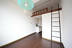 京王相模原線 京王永山駅 徒歩10分の賃貸マンション 1階ワンルームのリビング/ダイニング