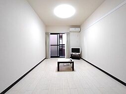 クレイノスターIII 2階1Kのリビング/ダイニング