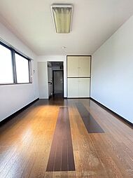 コートニュータウン 311 3階1Kのリビング/ダイニング