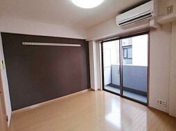 アーバンハウス本橋B 4階1Kのリビング/ダイニング