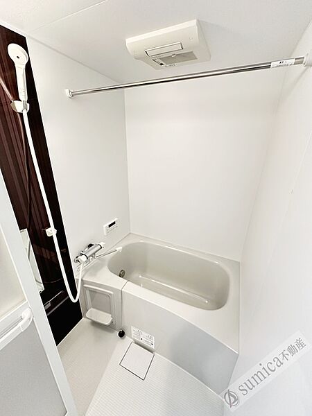 画像24:浴室乾燥機付きで雨の日でも安心^^
