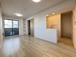 サミュール 106 1階1LDKのリビング/ダイニング