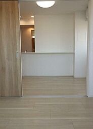 コンパルティア東長崎 9階1LDKのリビング/ダイニング