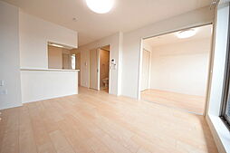 京王相模原線 南大沢駅 バス4分 栗本橋下車 徒歩3分の賃貸マンション 2階2LDKのリビング/ダイニング