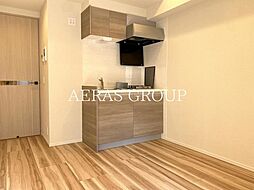 ジオエント門前仲町 702 7階1DKのリビング/ダイニング