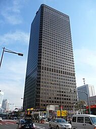 世界貿易センタービル 680m