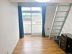 ハッピーパレス越野 206 2階ワンルームのリビング/ダイニング