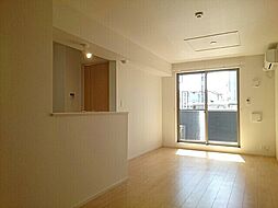 Osaka Metro千日前線 南巽駅 徒歩11分の賃貸アパート 1階1LDKのリビング/ダイニング