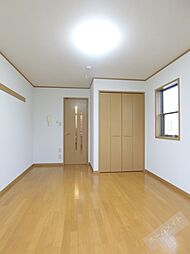 パセオ三国ヶ丘 209 2階1Kのリビング/ダイニング