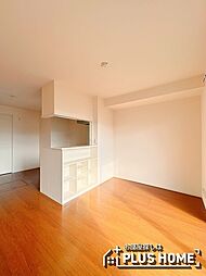 イル デ パン　B棟 210 2階3LDKのリビング/ダイニング