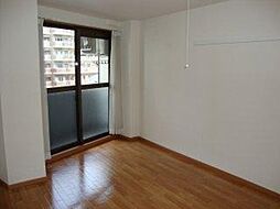 GRACE COURT 3階1DKのリビング/ダイニング