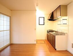 パールハイツ B 1階3DKのリビング/ダイニング