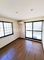 ストークハウス三軒茶屋 2階1Kのリビング/ダイニング