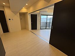 京王相模原線 京王多摩センター駅 徒歩3分の賃貸マンション 8階1LDKのリビング/ダイニング