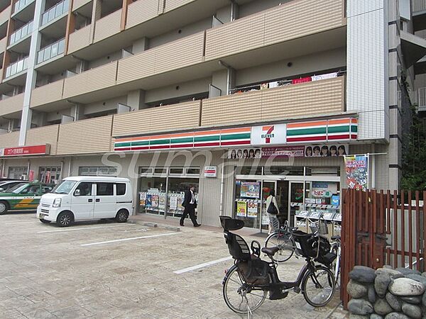 ロイヤルパークス新田