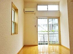 セントヒルズヨコハマ 1階ワンルームのリビング/ダイニング