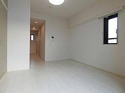 ビーシティアパートメント池袋ウエスト 5階ワンルームのリビング/ダイニング