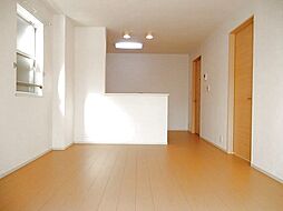 リバーサイドハウスＡ 201 2階2LDKのリビング/ダイニング