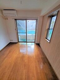 コナヴィレッジ 1階1Kのリビング/ダイニング