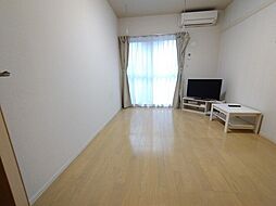 クレイノフェルス 1階1Kのリビング/ダイニング