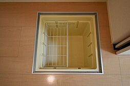 ラ・テール ドゥ 1階2LDKのリビング/ダイニング