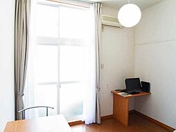 レオパレスローズガーデンII 1階1Kのリビング/ダイニング