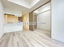 プレサンスブルーム新神戸 6階1LDKのリビング/ダイニング