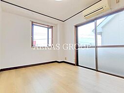 メゾン・ルミエール 2階1Kのリビング/ダイニング