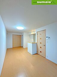 シャイン21　II 1階1LDKのリビング/ダイニング