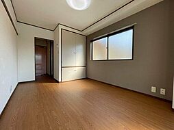 ドミール・コージ 2階ワンルームのリビング/ダイニング