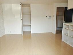 ラテールドゥ 103 1階2LDKのリビング/ダイニング